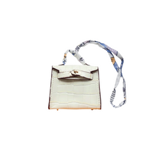 Glam Croc Pendant -NEW